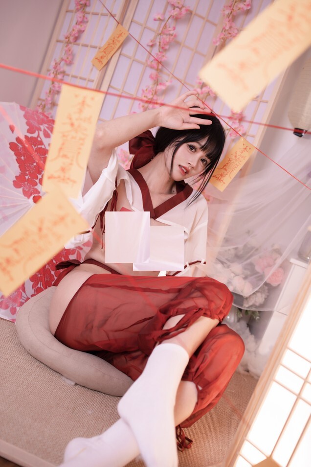 千反田鹿子 - 祈福巫女 [56P-723MB]