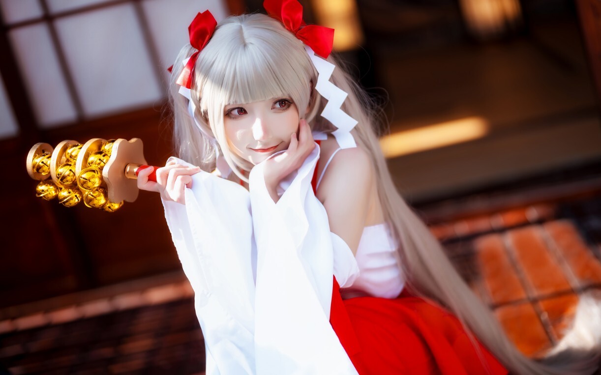 是三不是世w – 碧蓝航线 可畏 巫女 [21P-539M]