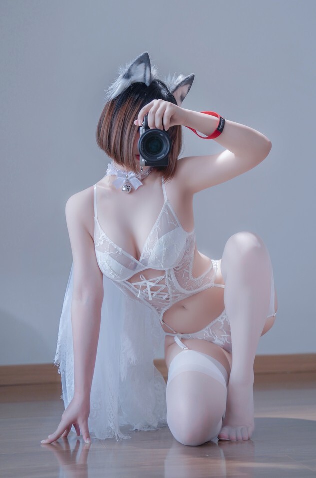 【BANBANKO】半半子 - 純白花嫁Vol.02 [22P2V-181MB]