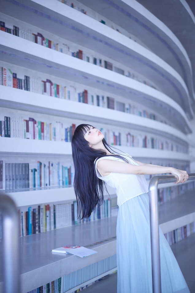 Shika小鹿鹿 - 图书馆 [16P-294MB]