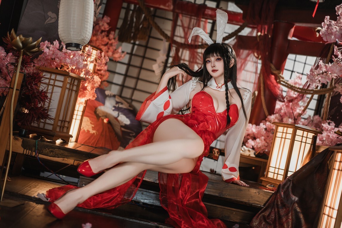 Natsuko夏夏子 – 碧蓝航线 大山巫女兔 [70P-424MB]