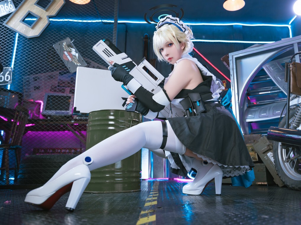 小和甜酒 – 飞鸟马时女仆cos [31P-560MB]