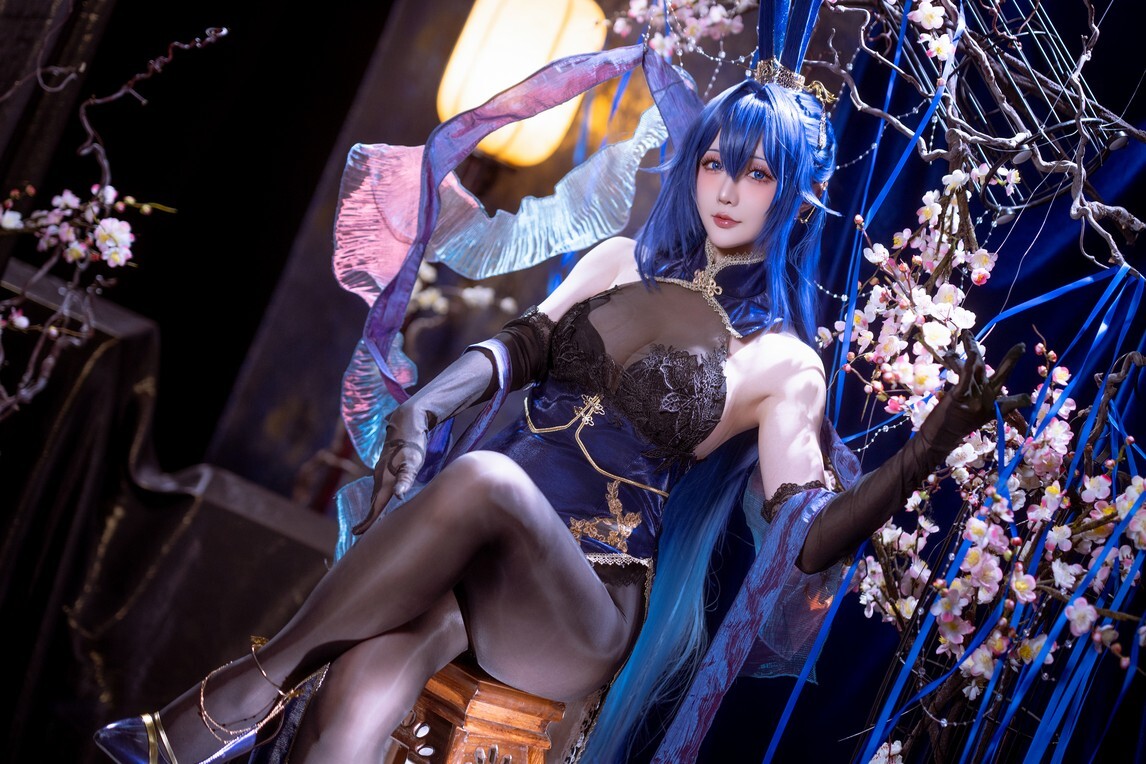 星之迟迟 - 2025年08月计划C 碧蓝航线 花园 [52P-384MB]