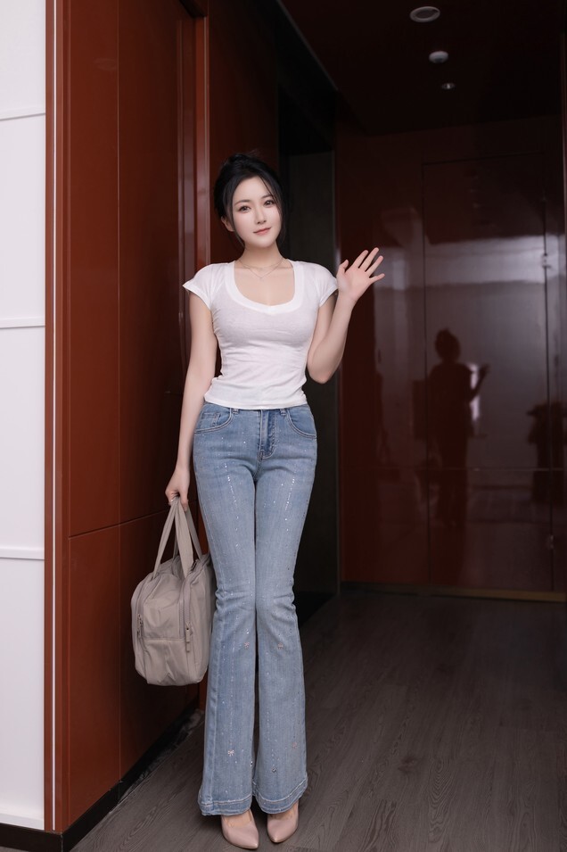 鱼子酱Fish - 借宿 [120P-921MB]