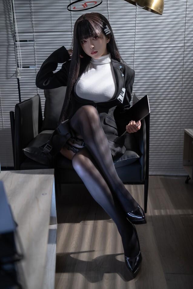 矢量鱼 - 蔚蓝档案 调月莉音 [36P-190MB]