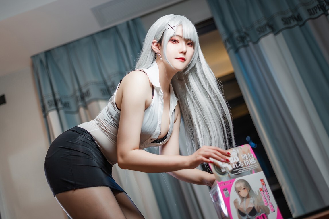 Natsuko夏夏子 – OL灰机杯 [50P-235MB]