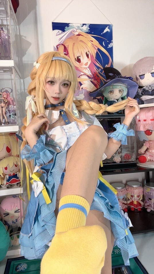 白栎Shirly - 藤田琴音 [66P10V-1.24GB]