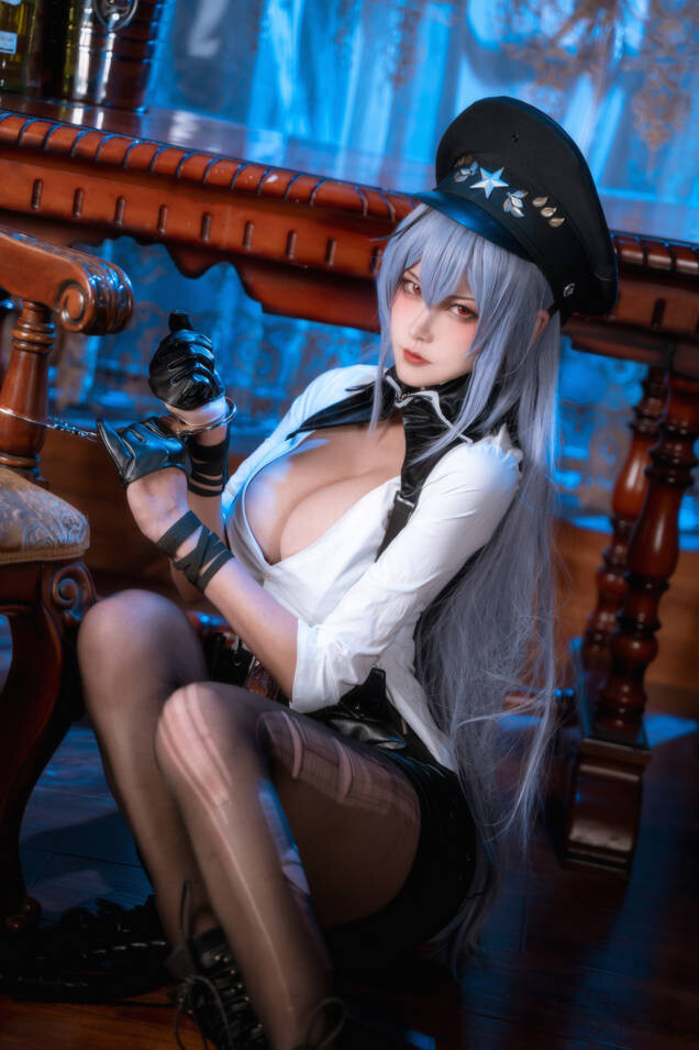 Seya-狮砸 - 碧蓝航线 甘古特 坚定的执行者 [12P-119MB]