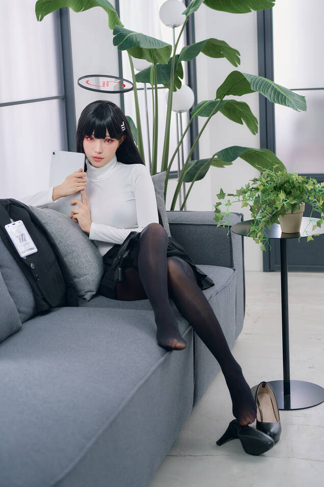 ElyEE子 -  【Tsukatsuki Rio】調月莉音 [26P-48.0MB]