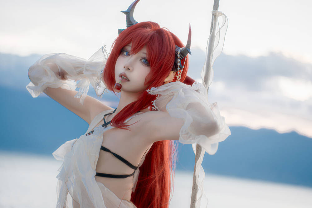 纸悦Etsu_ko – 明日方舟 史尔特尔 泳装 [37P-407MB]