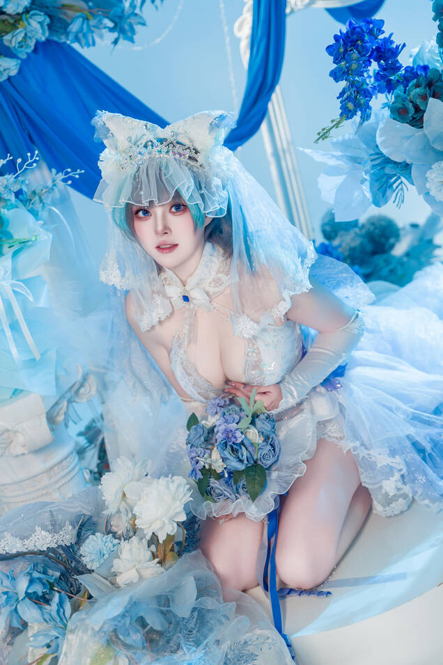 Natsuko夏夏子 – 碧蓝航线 柴郡婚纱 [70P-625MB]