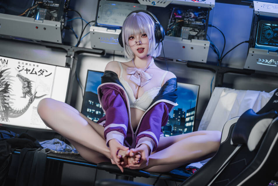 Natsuko夏夏子 – GRIDMAN 新条茜 [82P-655MB]