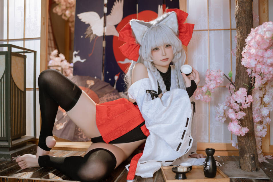 Quan冉有点饿 – 碧蓝航线 朝凪 [87P-955MB]