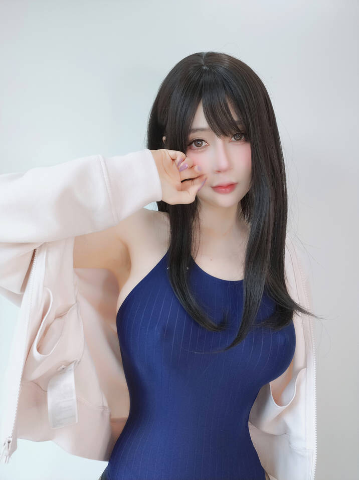 白银81 – 自撮り Vol.99 [145P19V-2.88GB]