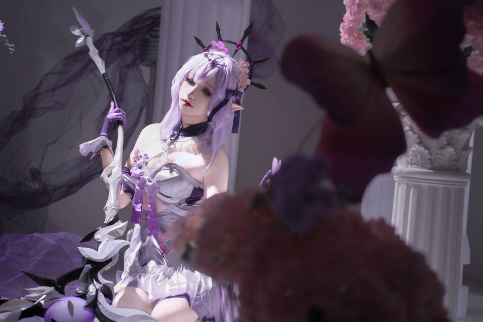 十悲伤小木十 – 崩坏：星穹铁道 遐蝶 [27P-650MB]