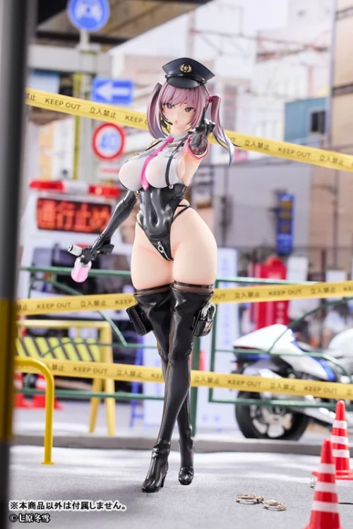 FIGURE-186295_10_548x.progressive.webp